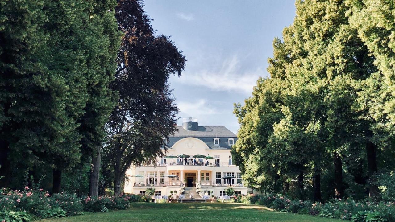 Hotel Schloss Teutschenthal Экстерьер фото